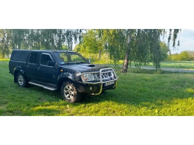 NISSAN PICK UP 2.5 2WD Double Cab