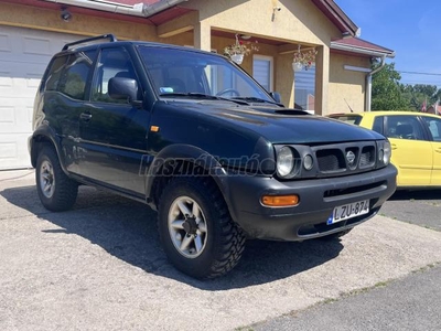 NISSAN TERRANO II 2.7 TDI Sport