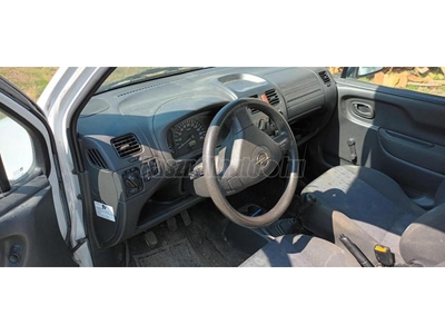 OPEL AGILA 1.0 Essentia