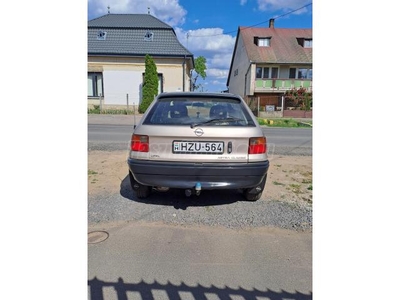 OPEL ASTRA F 1.4 Classic GL