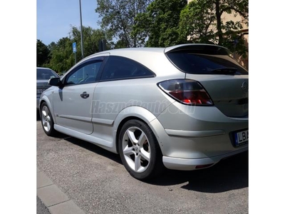 OPEL ASTRA H 1.4 GTC Cosmo OPC LINE