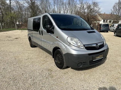 OPEL VIVARO 2.0 CDTI DC L2H1 2.9t DPF EURO5 5 személyes! Hosszú kivitel! Klímás! Tempomat! Navi!