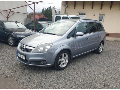 OPEL ZAFIRA B 1.6 Enjoy 7 személy +vonóhorog +196 ez.km