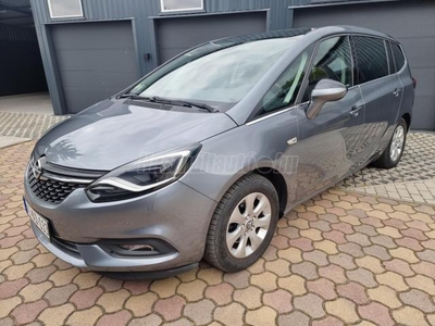 OPEL ZAFIRA TOURER 1.6 CDTI Innovation Start-Stop EGYEDI FELSZERELTSÉG.LED.1TULAJ.KIMAGASLÓ ÁLLAPOT.VÉGIG VEZ.SZKÖNYVE