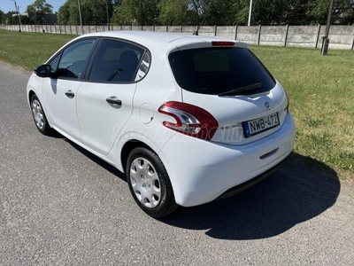 PEUGEOT 208 1.4 HDi Van