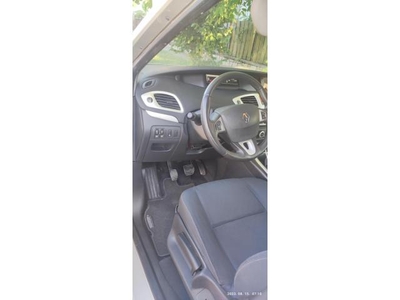 RENAULT SCENIC Grand Scenic III. 7 személyes. 110LE