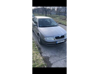 SKODA OCTAVIA 1.4 Tour