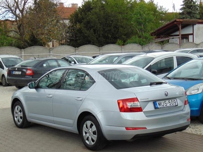 SKODA OCTAVIA 1.4 TSI Clever Magyarországi!84000Km!Vezérműszíjas!