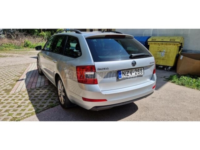 SKODA OCTAVIA 1.4 TSI Style DSG