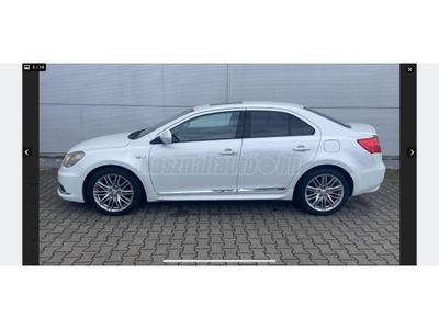 SUZUKI KIZASHI 2.4i KÉZIVÁLTÓS SÉRÜLÉSMENTES!