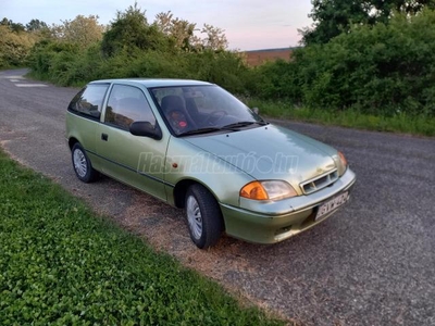 SUZUKI SWIFT 1.3 GLS