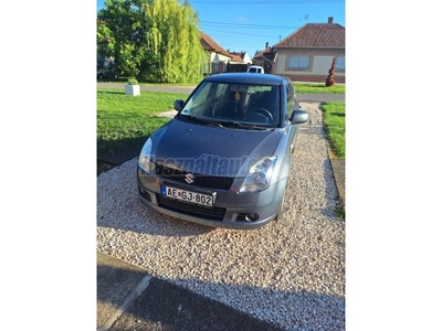 SUZUKI SWIFT 1.3 GLX CD AC