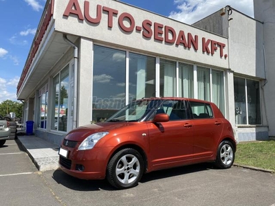 SUZUKI SWIFT 1.3 GS Navigátor Magyaro-i.Vonóhorgos.Digit.klíma