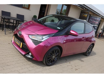 TOYOTA AYGO 1.0 x-play + style + cool&safe + connectivity Mo-i - EGYGAZDÁS - VALÓS 38e KM - SÉRÜLÉSMENTES!