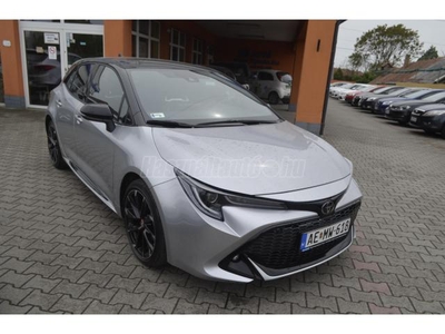 TOYOTA COROLLA 2.0 Hybrid GR-Sport e-CVT 9.475 KM ! ÚJSZERŰ ÁLLAPOTBAN !