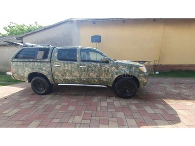 TOYOTA HI LUX Hilux 3.0 D-4D 4x4 Double SR+ (Automata)