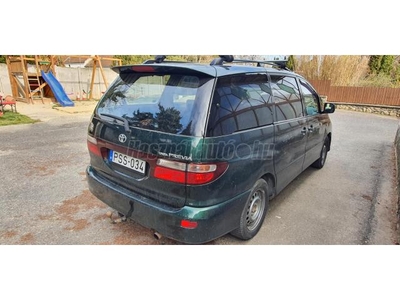 TOYOTA PREVIA