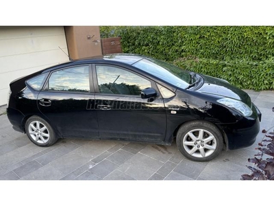 TOYOTA PRIUS 1.5 HSD Sol (Automata)