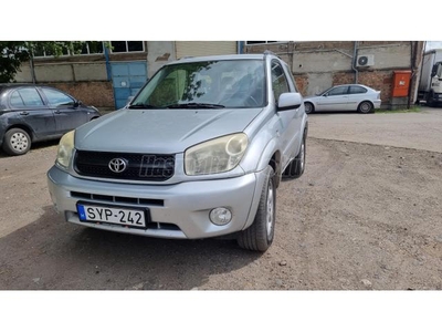 TOYOTA RAV 4 Rav4 2.0 4x4 Sol (Automata)