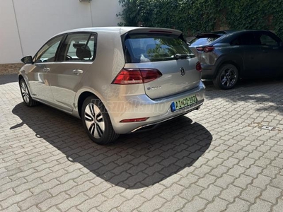 VOLKSWAGEN GOLF e-Golf 16E km. Hőszivattyú. Nagy akkumulátor. 8 kerék