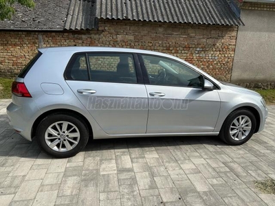 VOLKSWAGEN GOLF VII 1.6 TDi BMT Trendline