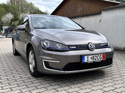 VOLKSWAGEN GOLF VII E Golf