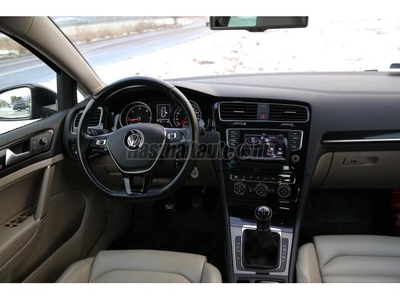 VOLKSWAGEN GOLF VII Variant 1.6 TDI Comfortline HIGHLINE BŐR NAVI XENON VONÓHOROG