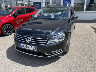 VOLKSWAGEN PASSAT VII Variant 2.0 CR TDI Comfortline BMT DSG SZERVIZKÖNYV. 175.000 KM. ÜLÉSFŰTÉS. 17-es KERÉK. VIHETŐ!