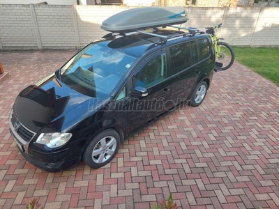 VOLKSWAGEN TOURAN 1.9 PD TDi Highline Family