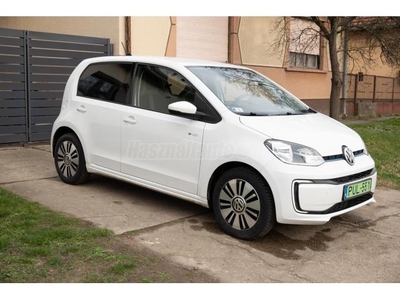 VOLKSWAGEN UP e-Up! Garanciás. gyorstöltős