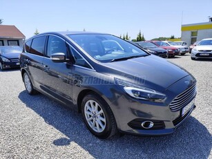 FORD S-MAX 2.0 TDCi Titanium Powershift Nagyon szép megkímélt állapot!!!