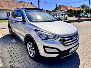 HYUNDAI SANTA FE 2.2 CRDi Executive (Automata) Végig vezetett szervizkönyv!