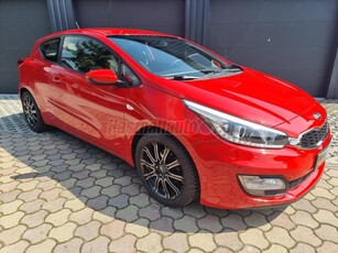 KIA PRO CEE'D 1.4 CVVT LX Base GYÖNYÖRŰ KORALLPIROS. NAVI.TOLATÓKAMERA.2XDIGKLÍMA.ALU.RADAR.VÉGIG SZERVIZELT