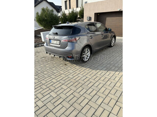 LEXUS CT 200h Comfort (Automata)