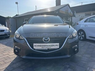 MAZDA 3 Sport 2.0 Challenge NAVI.ÜLÉSFŰTÉS.HOLTTÉRFIGYELŐ