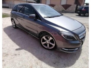 MERCEDES-BENZ B 180 BlueEFFICIENCY (Automata) 246