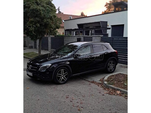 MERCEDES-BENZ GLA 220 CDI d 4Matic 7G-DCT