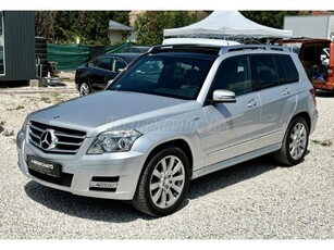 MERCEDES-BENZ GLK 220 CDI BlueEFFICIENCY 142E KM. Szervízkönyves. üvegtetős!