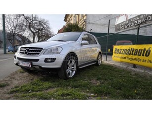 MERCEDES-BENZ ML 320 CDI (Automata) Navi. elektromos napfénytető.20os alufelni. gyári levehető vonóhorog.ülésfűtés s