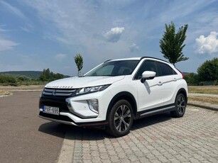 MITSUBISHI ECLIPSE CROSS 1.5 T-MIVEC Intense 2WD