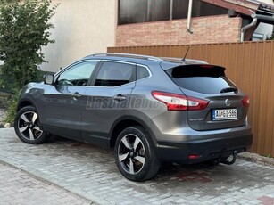 NISSAN QASHQAI 1.6 dCi Tekna Xtronic ÜVEGTETŐ/ÜLÉSFŰTÉS/SÁVVÁLTÓ/ALU/360KAMERA