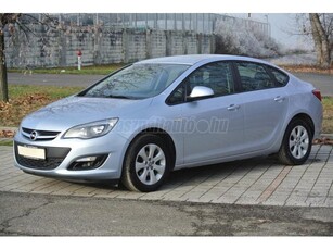 OPEL ASTRA J Sedan 1.4 T Enjoy EURO6 MAGYARORSZÁGI! GARANTÁLT 146e. KM! SZÉP ÁLLAPOT!