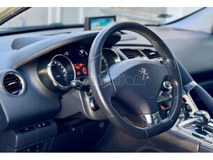 PEUGEOT 3008 2.0 HDi HYbrid4 99 gramm EGS6