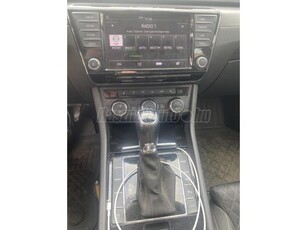 SKODA SUPERB 1.6 TDI Style DSG