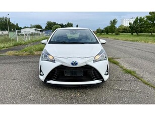 TOYOTA YARIS 1.5 VVT-i Hybrid Comfort e-CVT