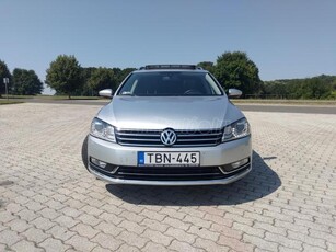 VOLKSWAGEN PASSAT VII Variant 2.0 CR TDI Highline 4Motion BMT