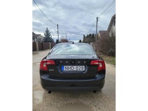 VOLVO S60 1.6 [T3] Momentum Powershift