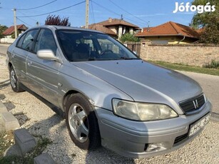 Honda Accord 2.0i Es (Automata)