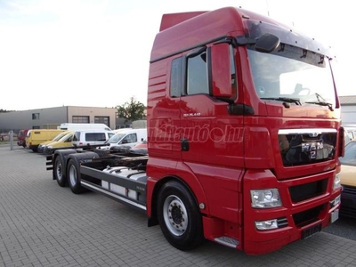 MAN TGX 26.440 6X2 CSEREFELÉPÍTMÉNYES