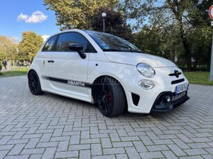 ABARTH 595 1.4 T-jet Esseesse SPERR DIFI! ÜLÉSFŰTÉS. AKRAPOVIC. BEATS. NAPFÉNYTETŐ